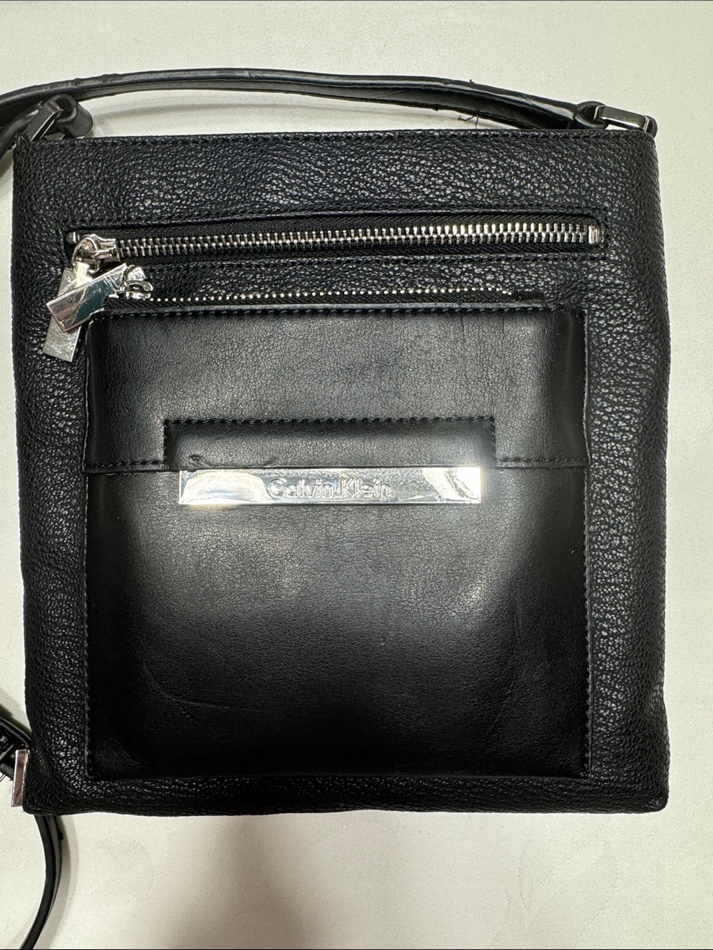 EUC Calvin Cline black crossbody purse.